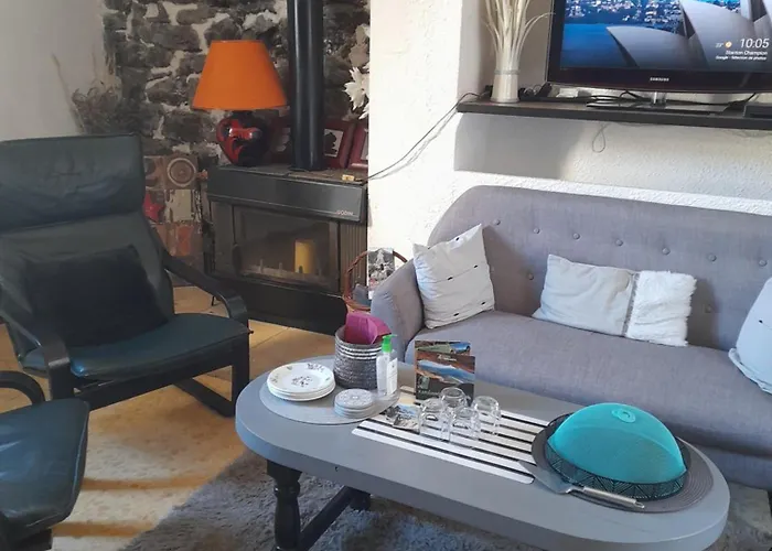 Les Mirabelles D'hotes B&B 시스트롱