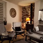 Les Mirabelles D'hotes Oda ve Kahvaltı 3*