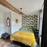 Les Mirabelles D'hotes