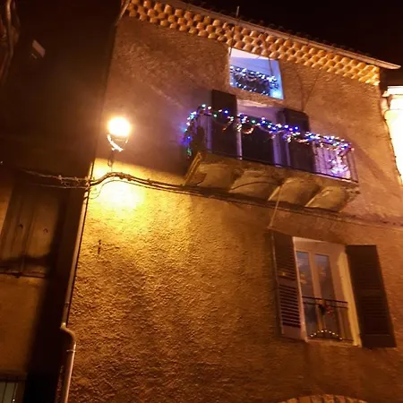 Les Mirabelles D'hotes Bed & Breakfast *
