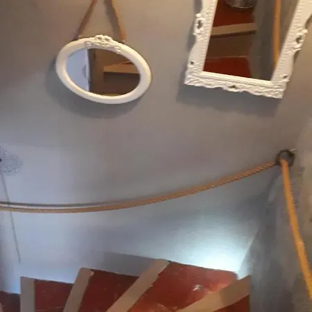 Les Mirabelles D'hotes Oda ve Kahvaltı