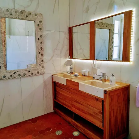 Les Mirabelles D'hotes Отель типа 