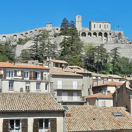 Les Mirabelles D'hotes Отель типа 