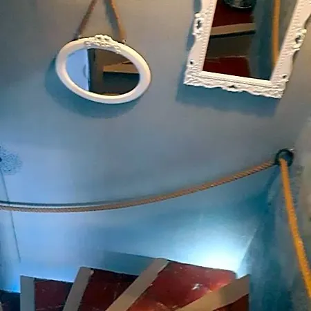 Les Mirabelles D'hotes Nocleg ze śniadaniem 3*