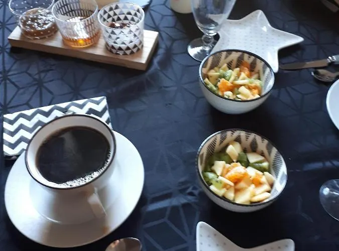 Les Mirabelles D'hôtes